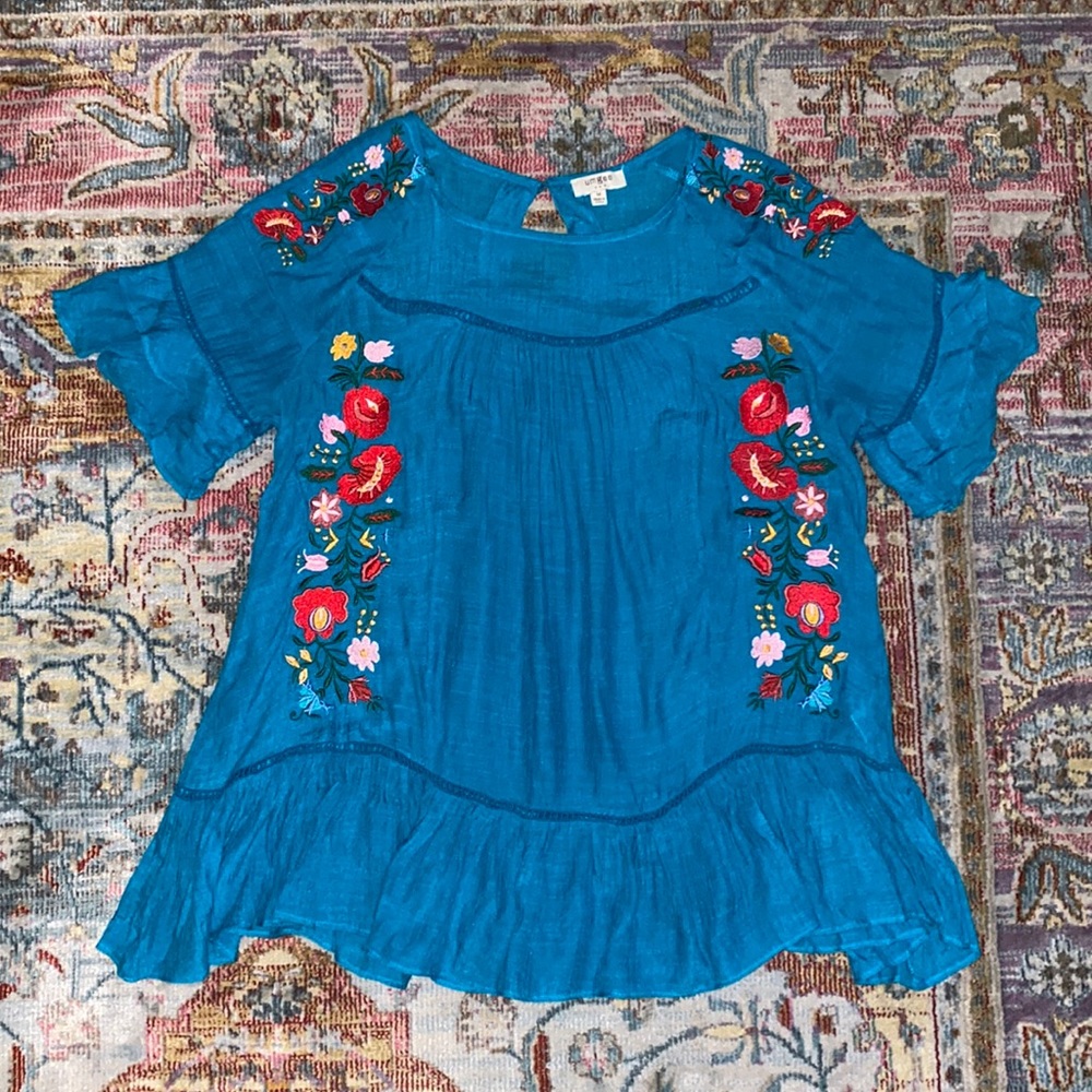 Umgee | Floral Embroidered Blue Tunic Size Medium